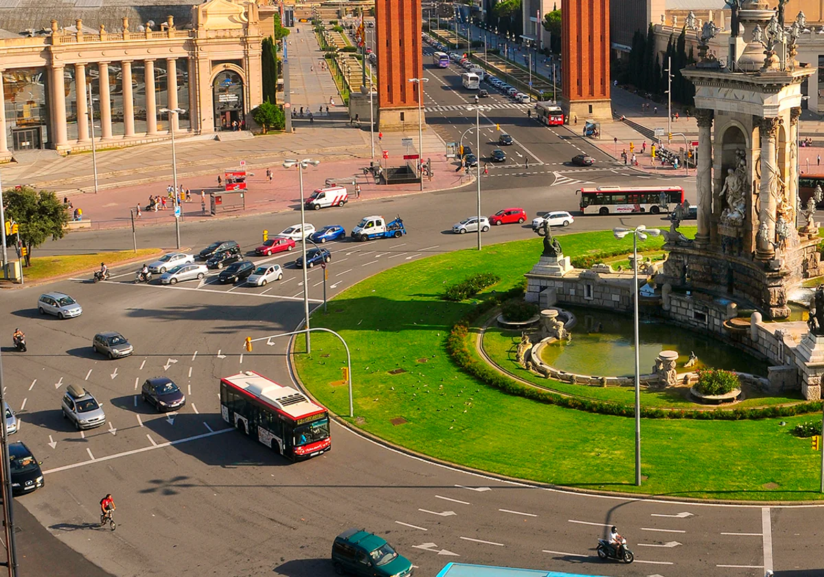 dgt-issues-reminder-about-the-correct-way-to-use-roundabouts-in-spain